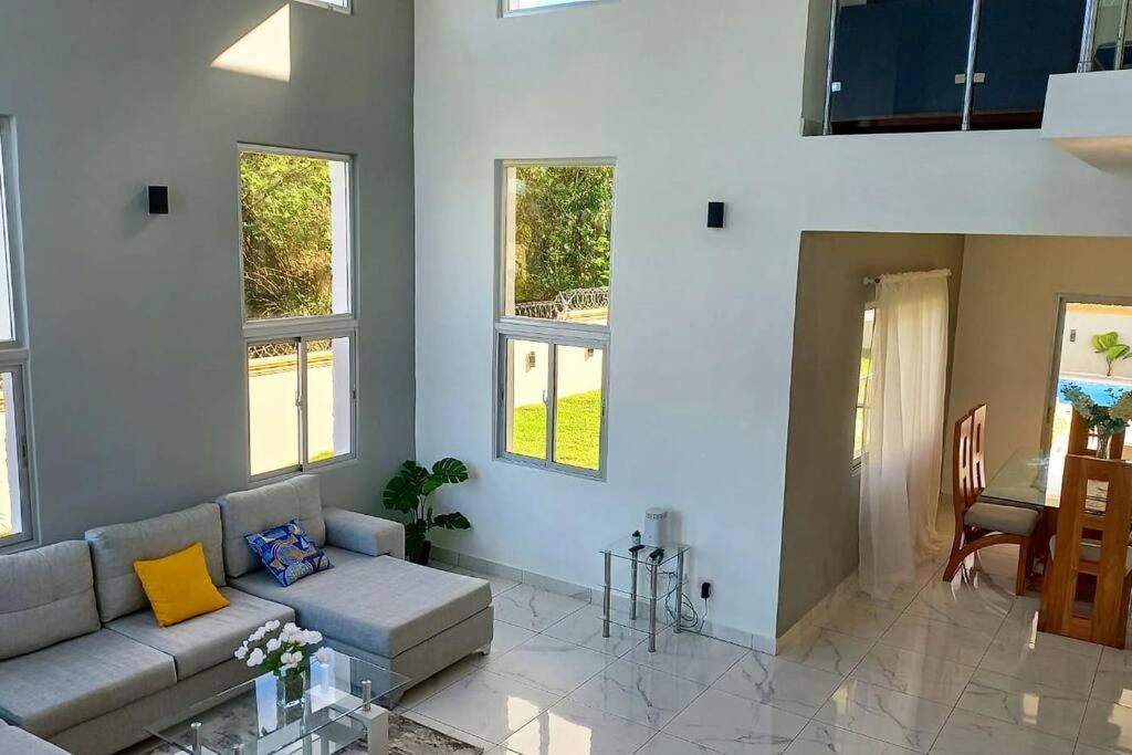 Sosúa 5 Star Villa Minutes From Airport And Beaches מראה חיצוני תמונה