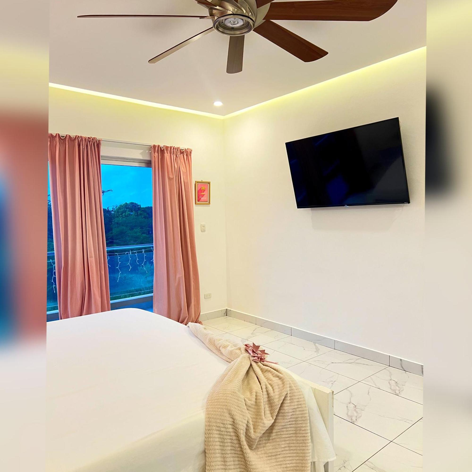 Sosúa 5 Star Villa Minutes From Airport And Beaches מראה חיצוני תמונה